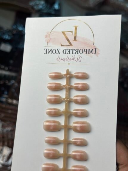 Square Shimmer Cat eye Nail